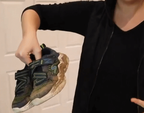 Fluffie shoe laundry bag demo